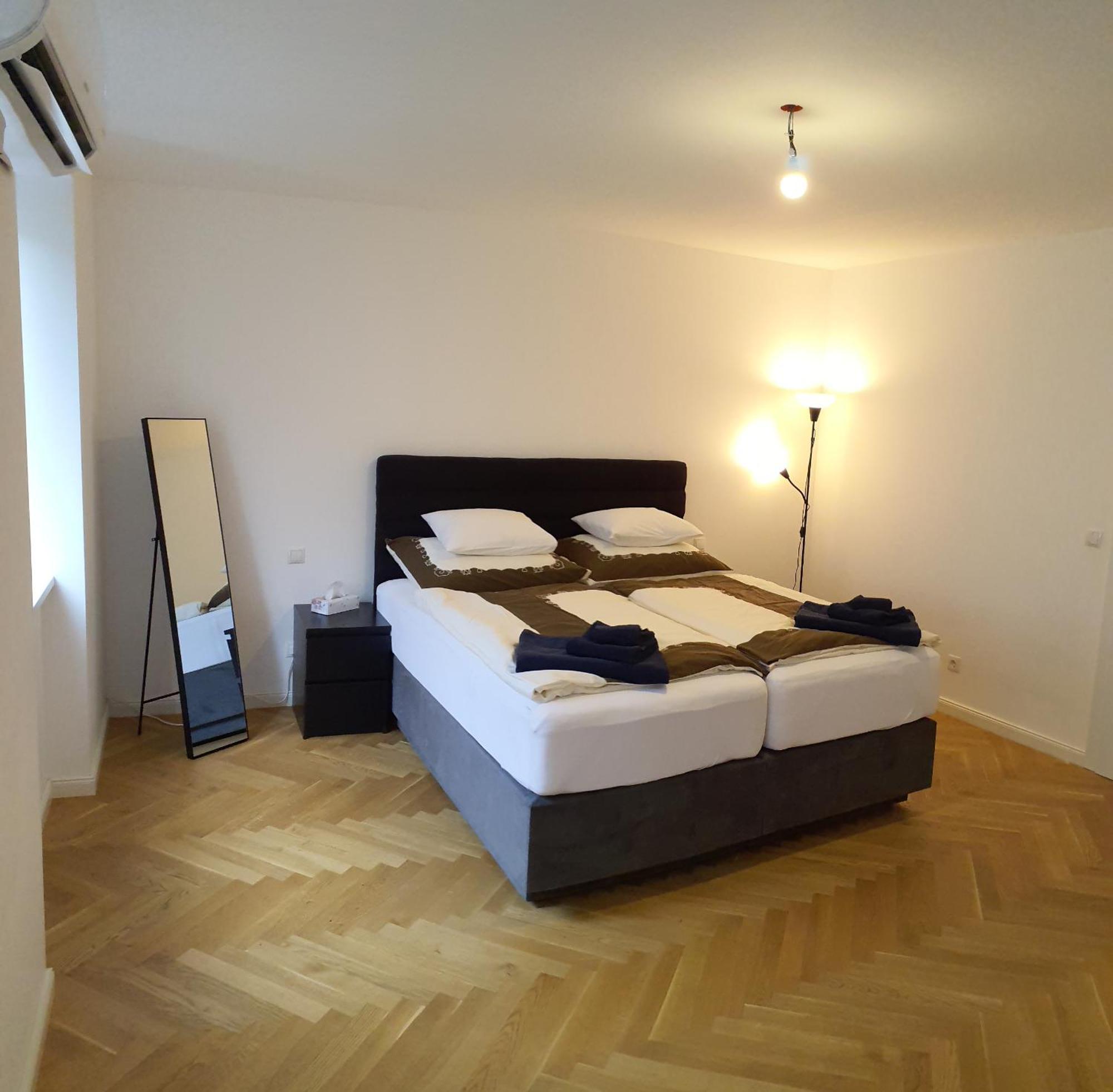 Top Apartment Vienna Exterior photo